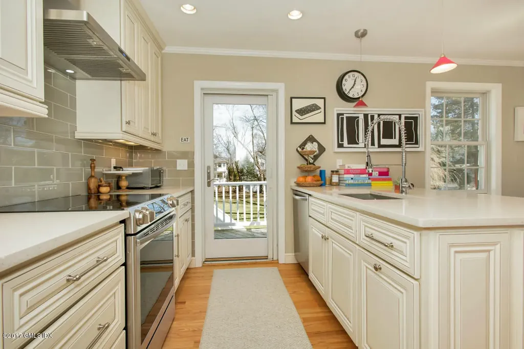 330 Sound Beach Avenue Old Greenwich CT 06870