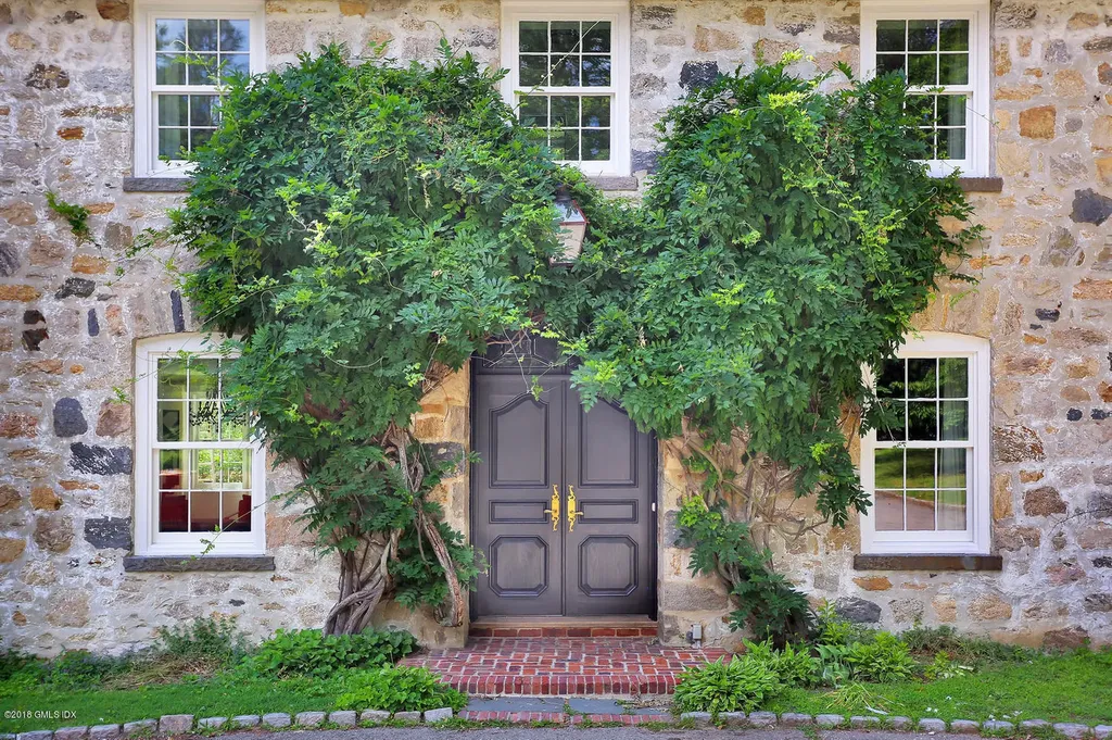 131 Old Mill Road Greenwich CT 06831