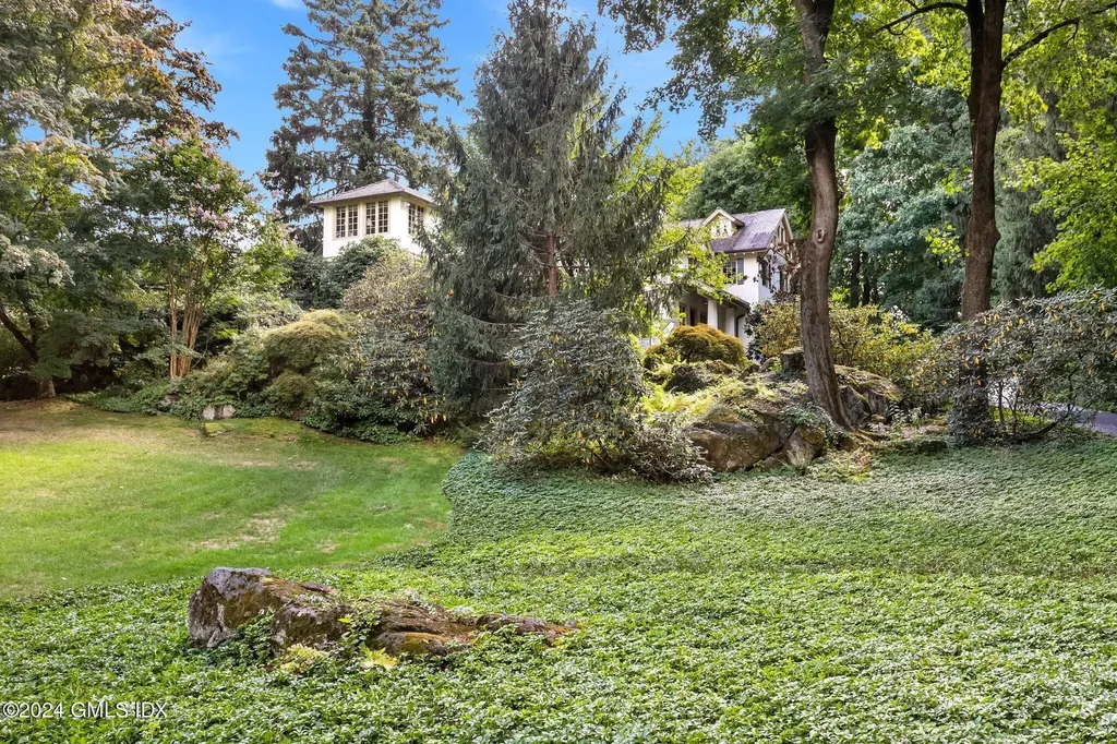 146 Brookside Drive Greenwich CT 06831