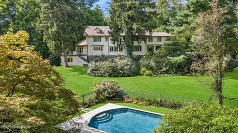 146 Brookside Drive Greenwich CT 06831