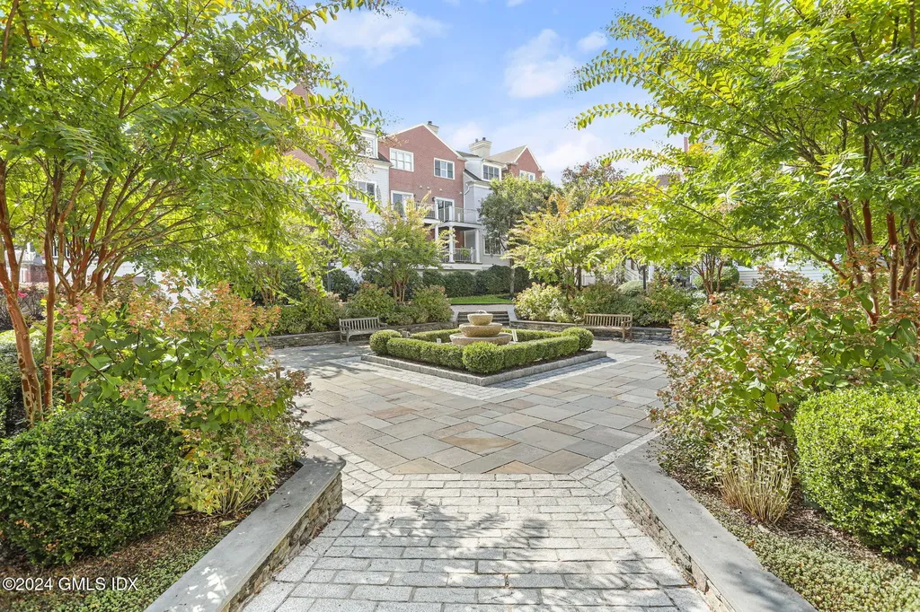 51 Forest Avenue Old Greenwich CT 06870