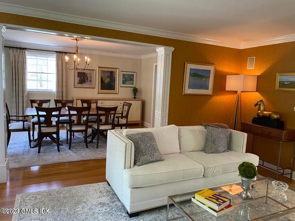 147 Shore Road Old Greenwich CT 06870