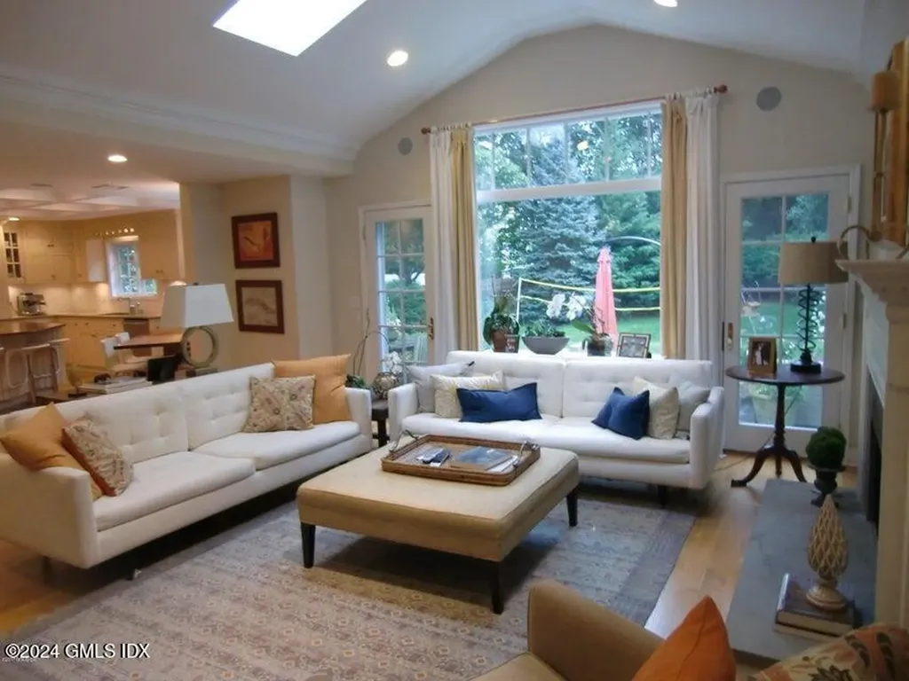 147 Shore Road Old Greenwich CT 06870