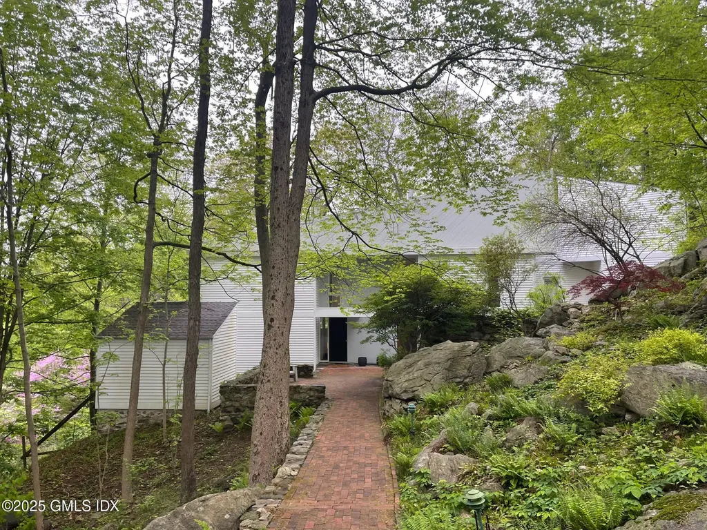 98 Hunting Ridge Road Greenwich CT 06831