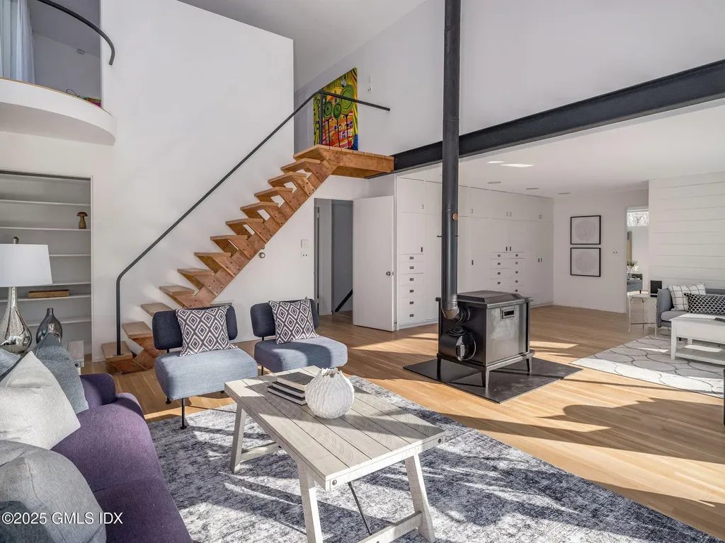 98 Hunting Ridge Road Greenwich CT 06831