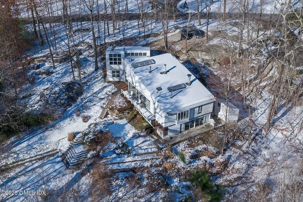 98 Hunting Ridge Road Greenwich CT 06831