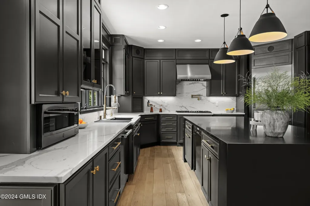 5 Timber Lane Westport CT 06880