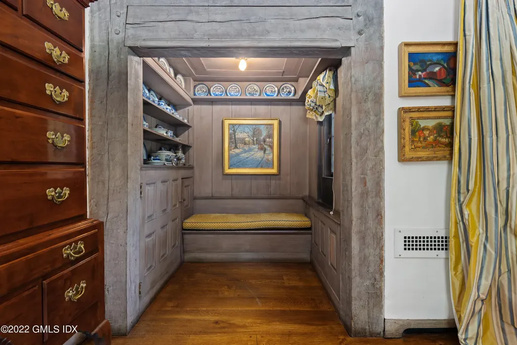 520 Indian Field Road Greenwich CT 06830