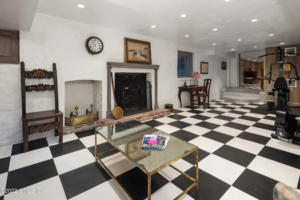 520 Indian Field Road Greenwich CT 06830