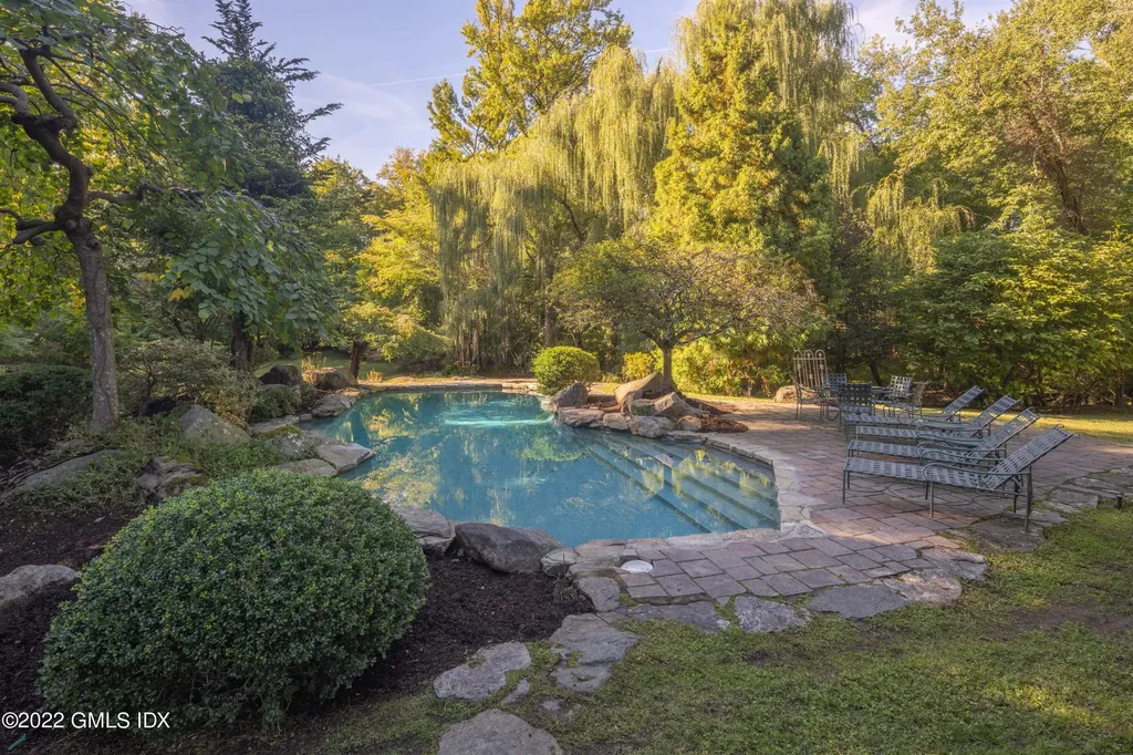 520 Indian Field Road Greenwich CT 06830