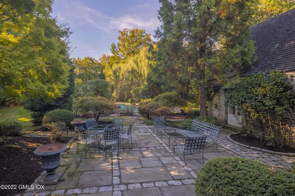 520 Indian Field Road Greenwich CT 06830