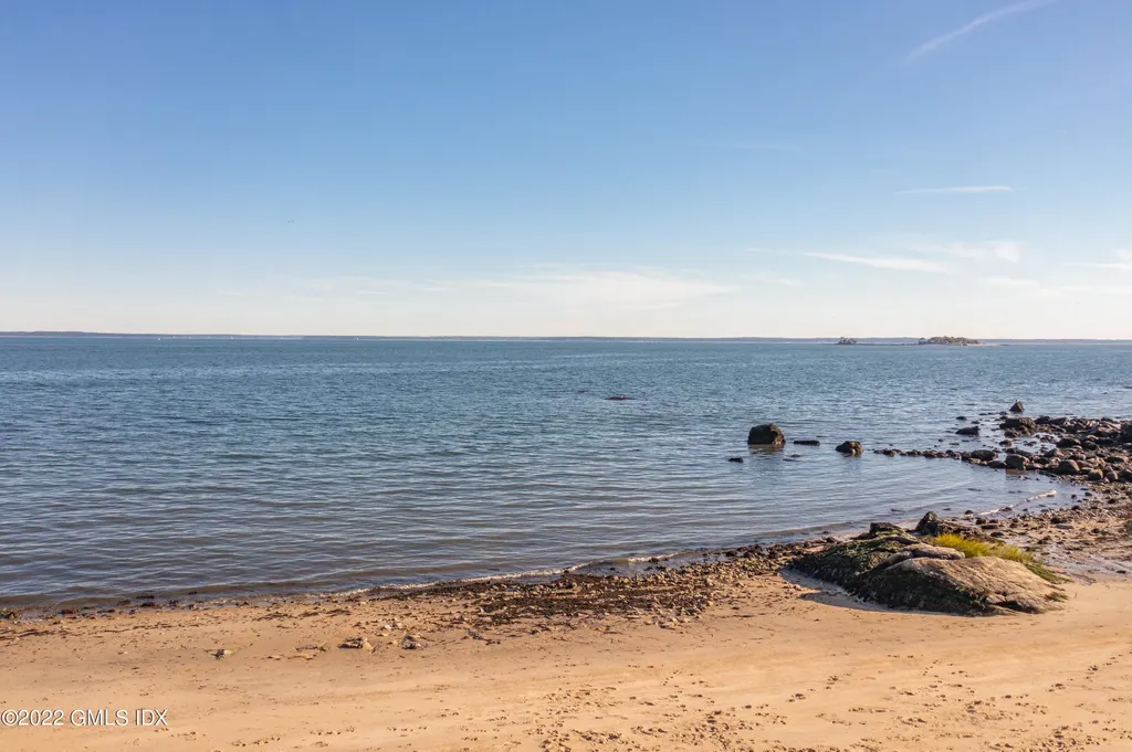 520 Indian Field Road Greenwich CT 06830