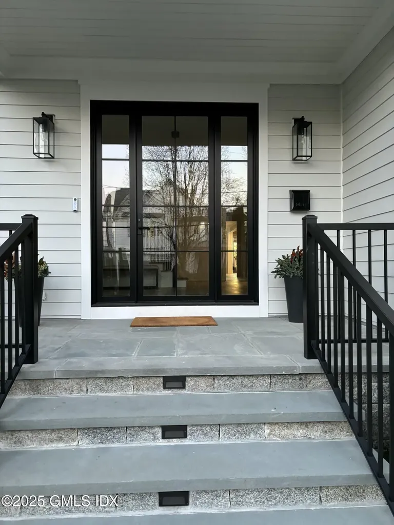 119 Havemeyer Place Greenwich CT 06830