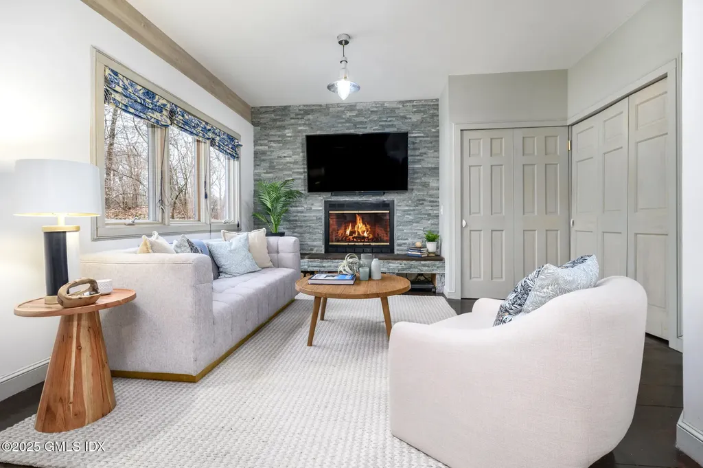 177 Briar Brae Road Stamford CT 06903