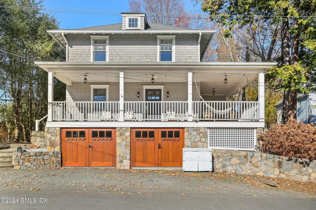 8 Glendale Street Cos Cob CT 06807