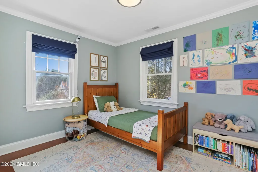 8 Glendale Street Cos Cob CT 06807