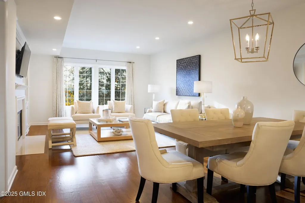 33 Lafayette Court Greenwich CT 06830