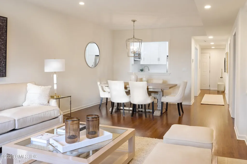 33 Lafayette Court Greenwich CT 06830