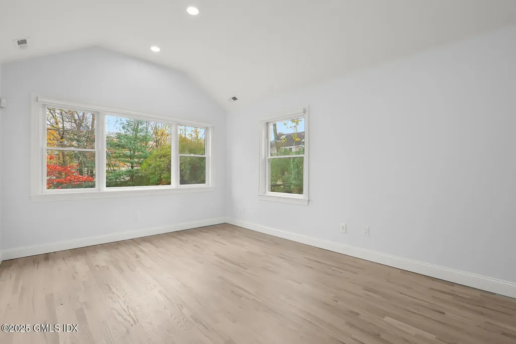 19 Farley Street Greenwich CT 06830