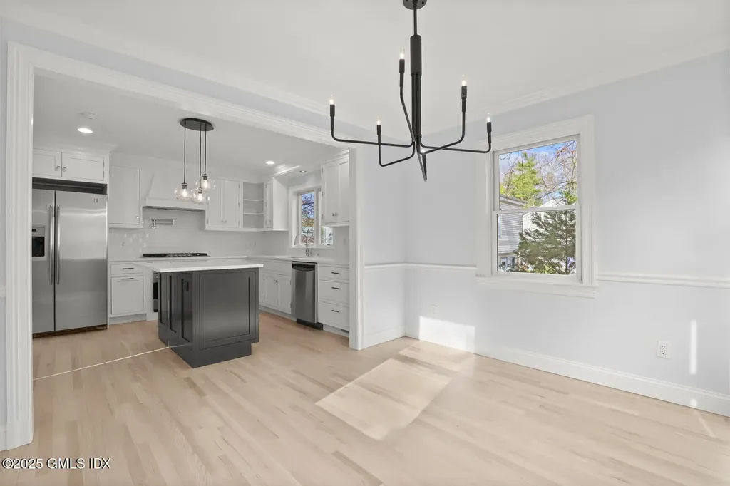 19 Farley Street Greenwich CT 06830