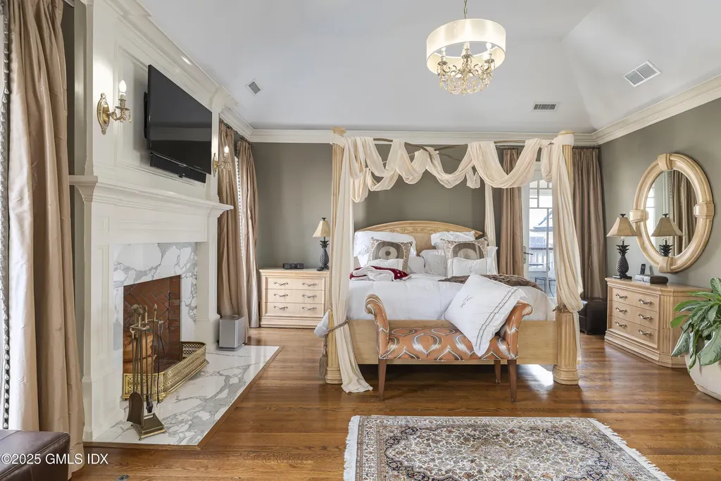 50 Sound View Drive Greenwich CT 06830