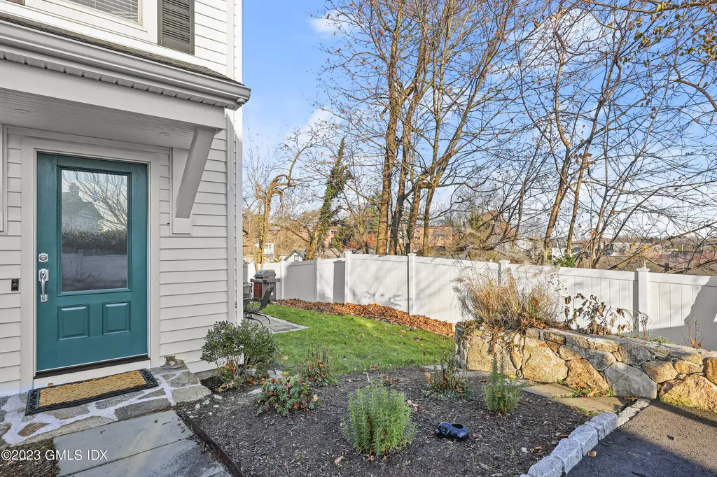 123 Havemeyer Place Greenwich CT 06830