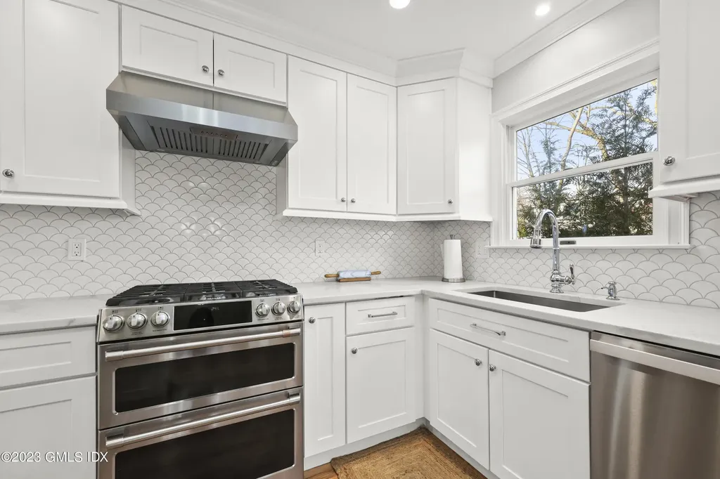 123 Havemeyer Place Greenwich CT 06830