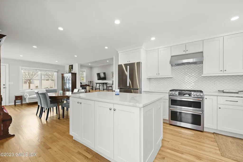 123 Havemeyer Place Greenwich CT 06830