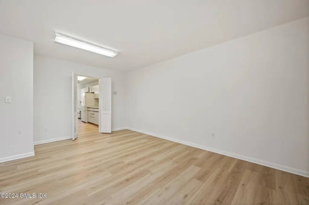 75 Silo Circle Riverside CT 06878