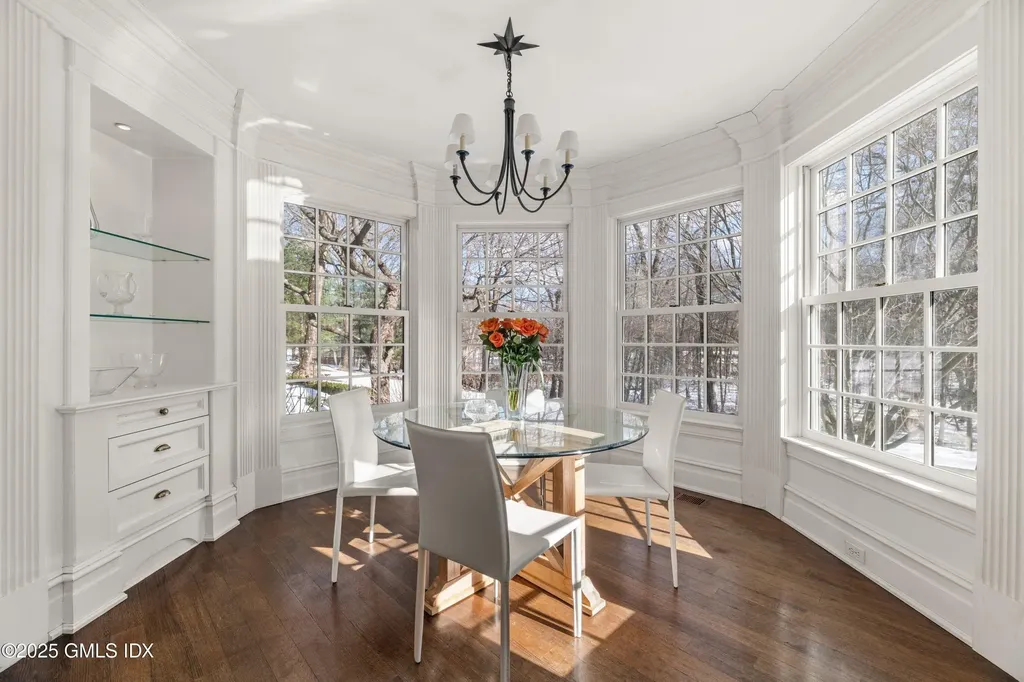 20 Sherwood Farm Lane Greenwich CT 06831