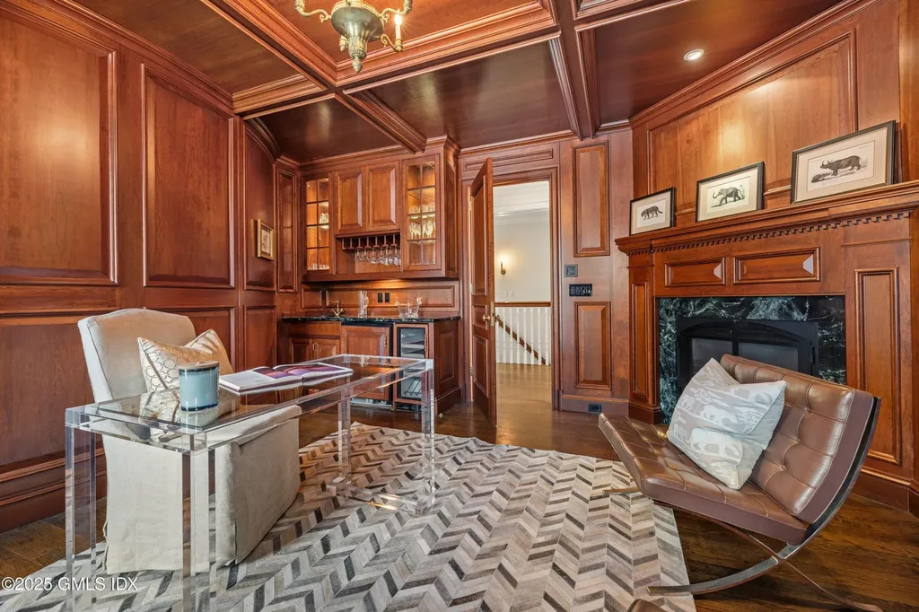 20 Sherwood Farm Lane Greenwich CT 06831