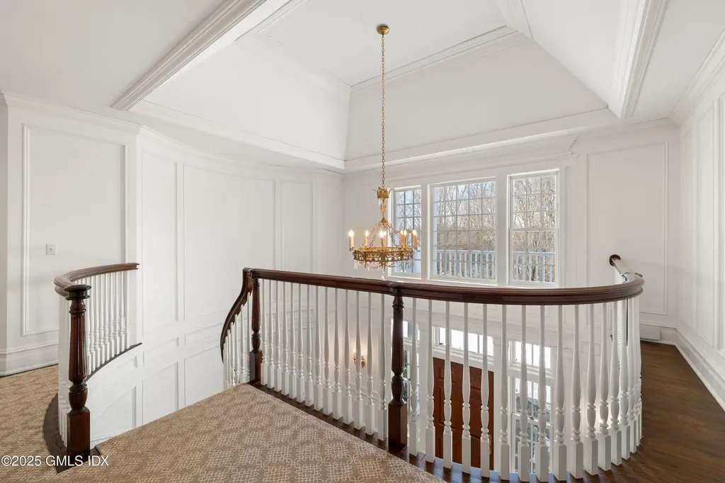 20 Sherwood Farm Lane Greenwich CT 06831