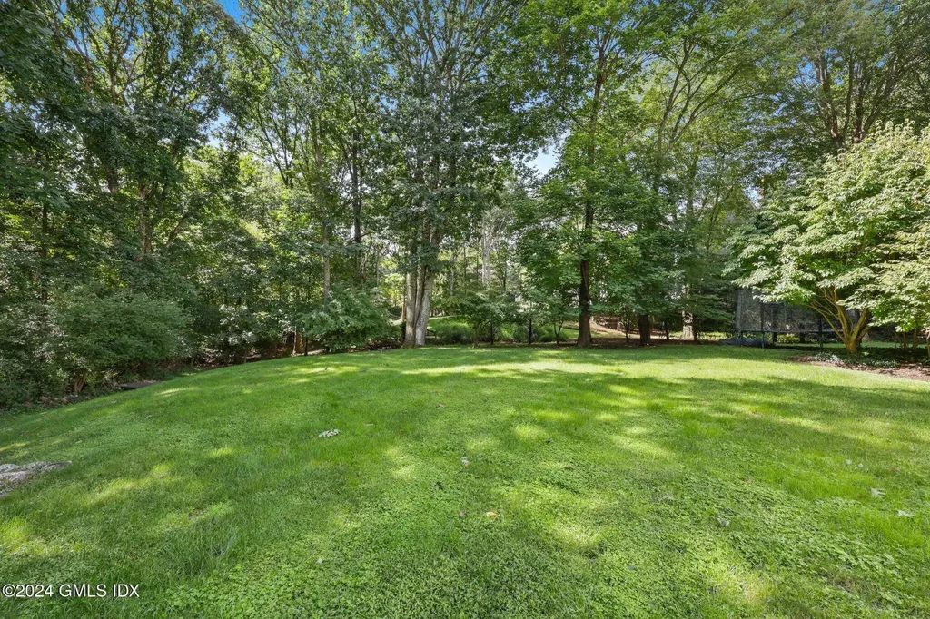 20 Sherwood Farm Lane Greenwich CT 06831