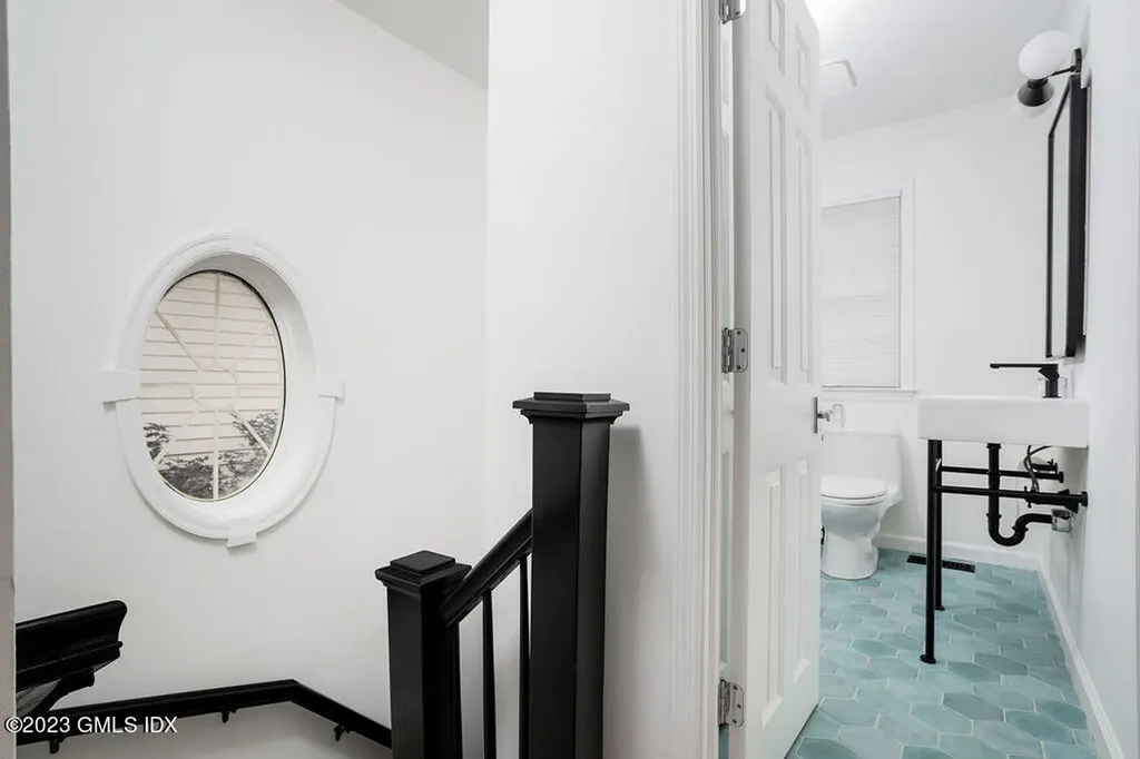 11 Elm Place Greenwich CT 06830