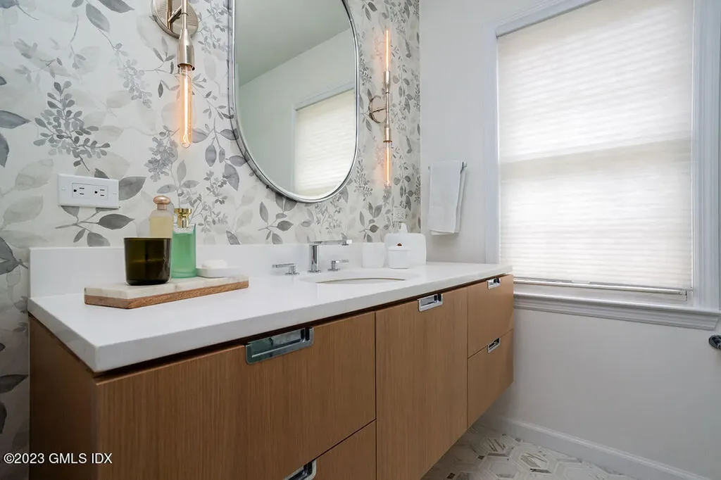 11 Elm Place Greenwich CT 06830