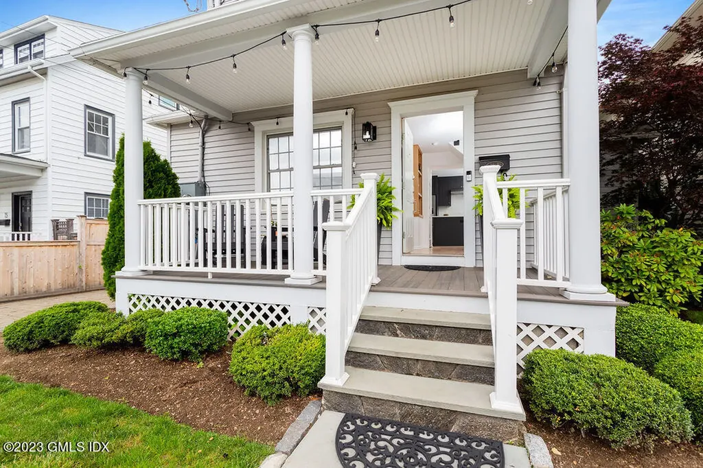 11 Elm Place Greenwich CT 06830