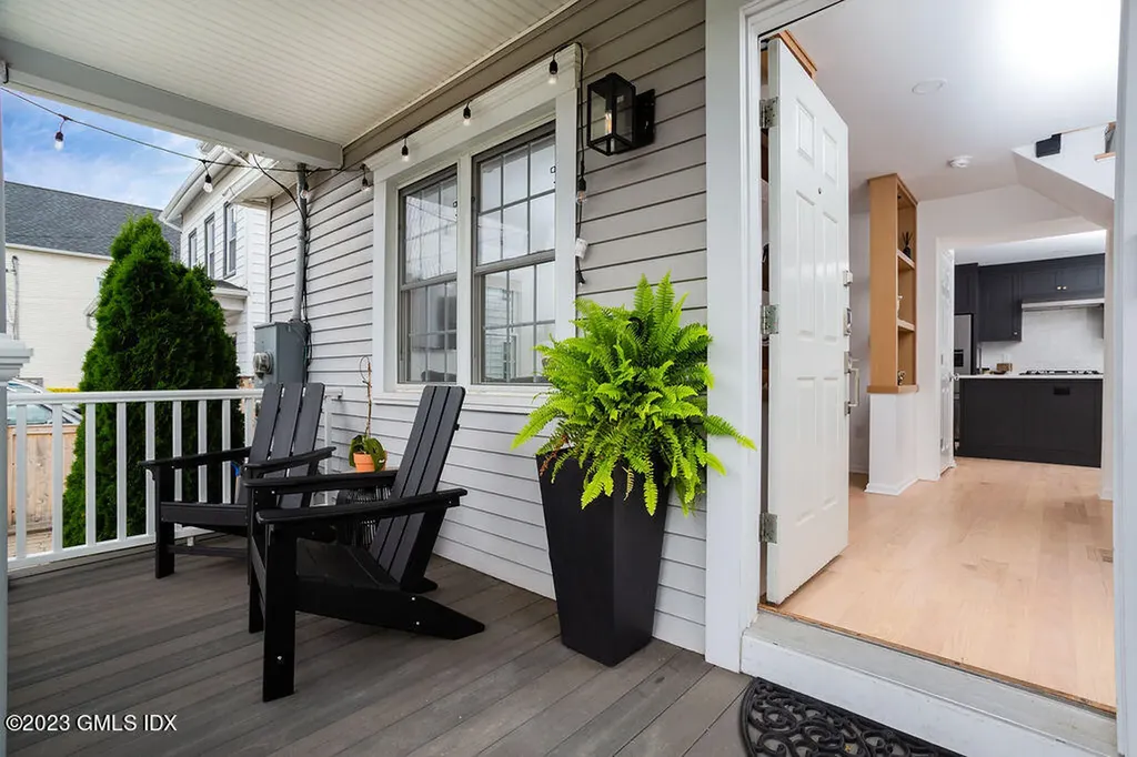 11 Elm Place Greenwich CT 06830