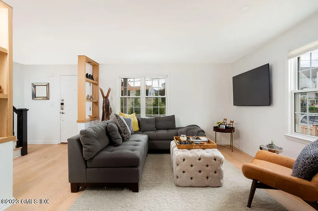 11 Elm Place Greenwich CT 06830