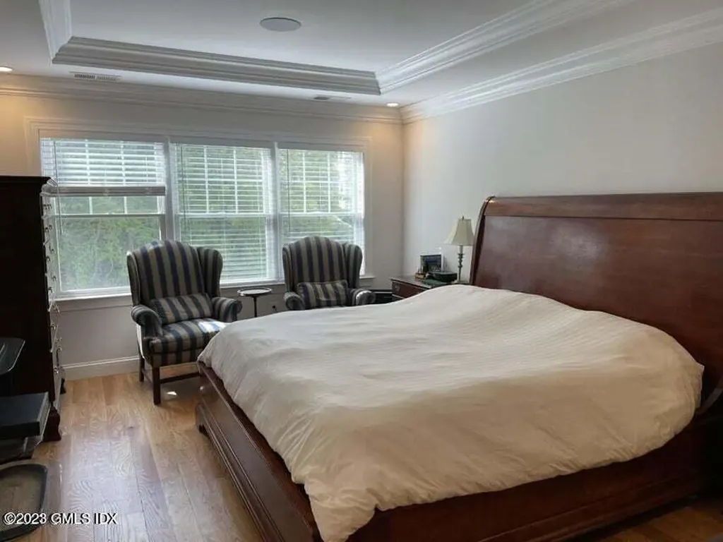 8 N Sound Beach Avenue Extension Riverside CT 06878