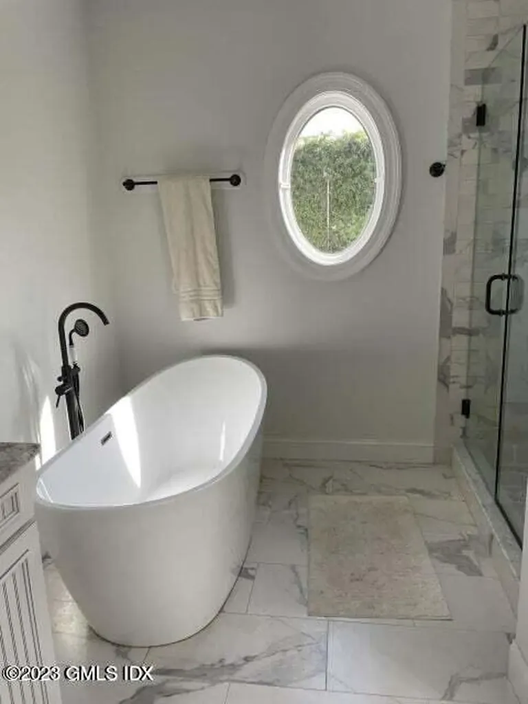 8 N Sound Beach Avenue Extension Riverside CT 06878