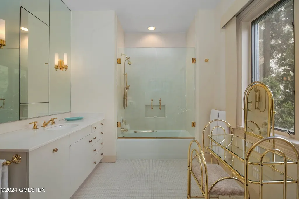 724 North Street Greenwich CT 06831