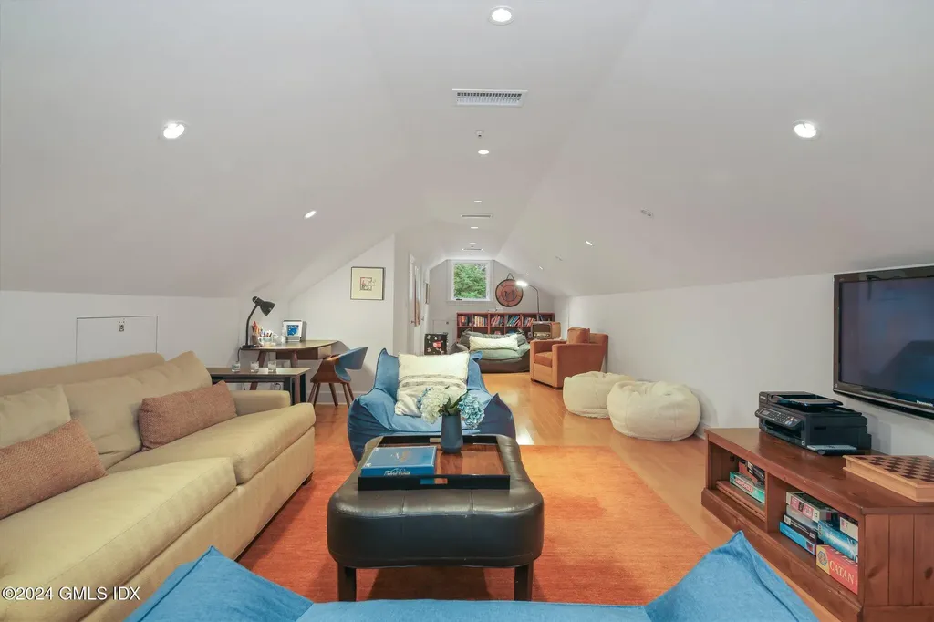 724 North Street Greenwich CT 06831