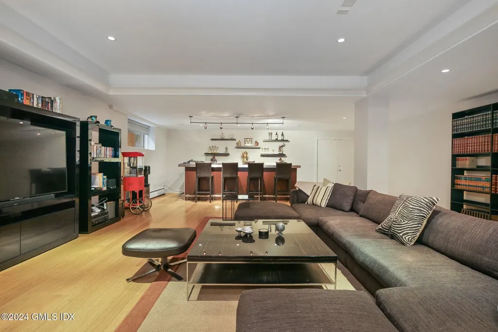 724 North Street Greenwich CT 06831