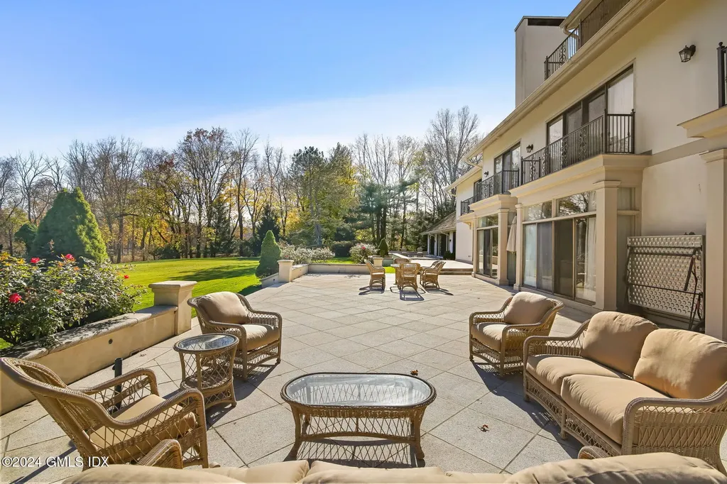 724 North Street Greenwich CT 06831