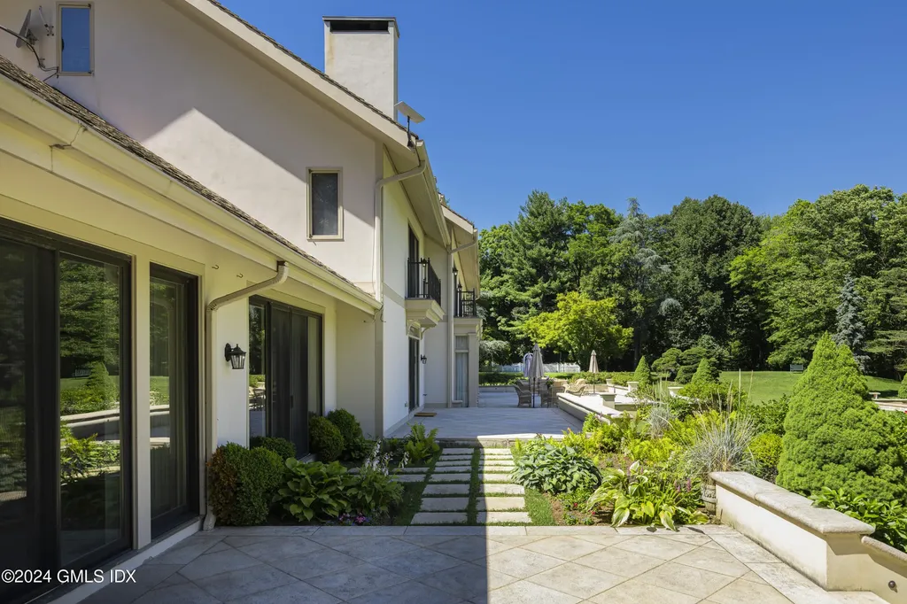 724 North Street Greenwich CT 06831