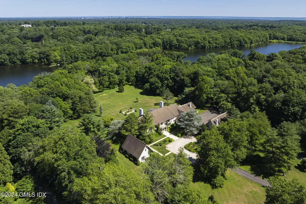 724 North Street Greenwich CT 06831