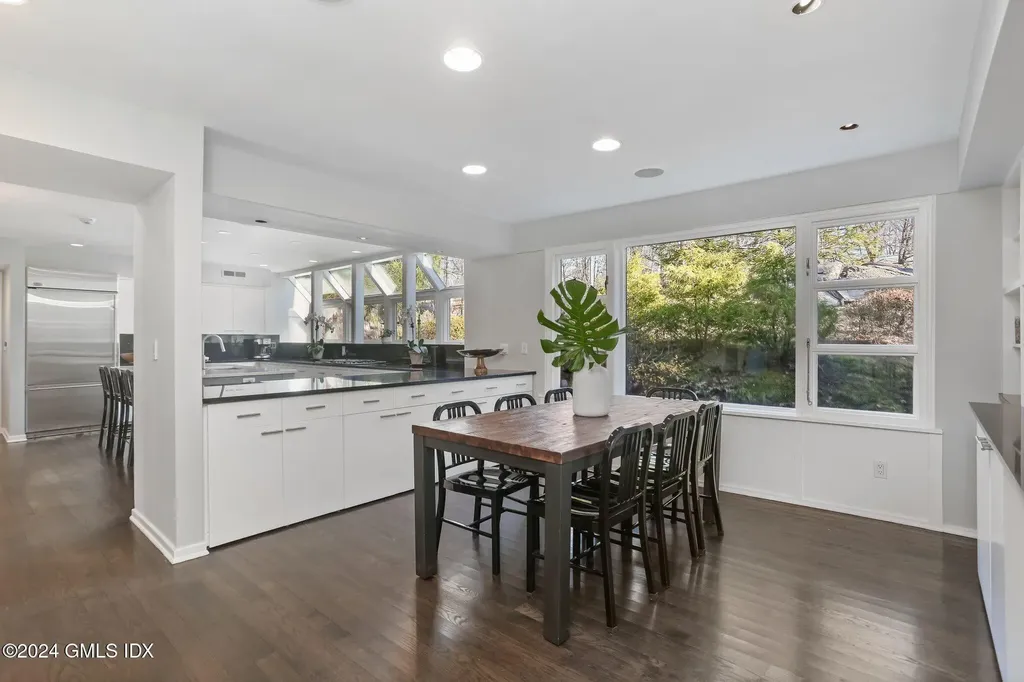 99 Londonderry Drive Greenwich CT 06830