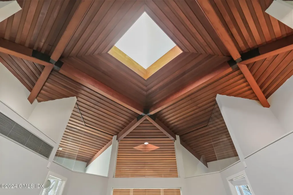 99 Londonderry Drive Greenwich CT 06830