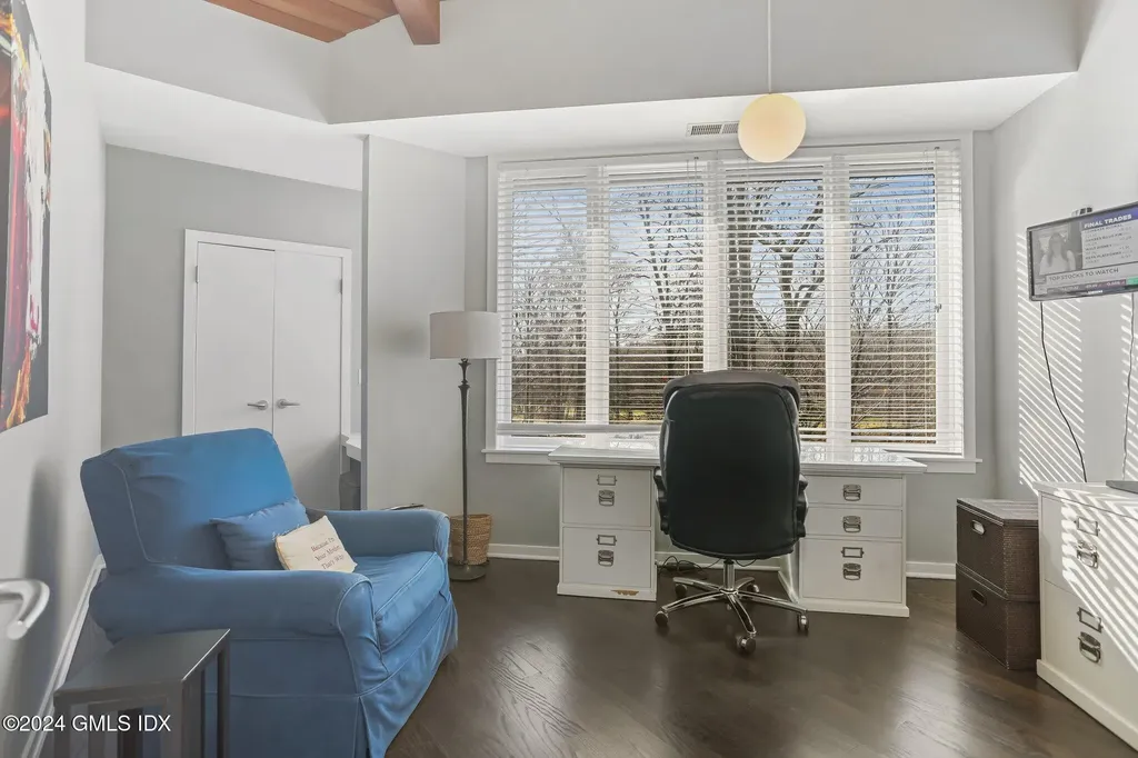 99 Londonderry Drive Greenwich CT 06830