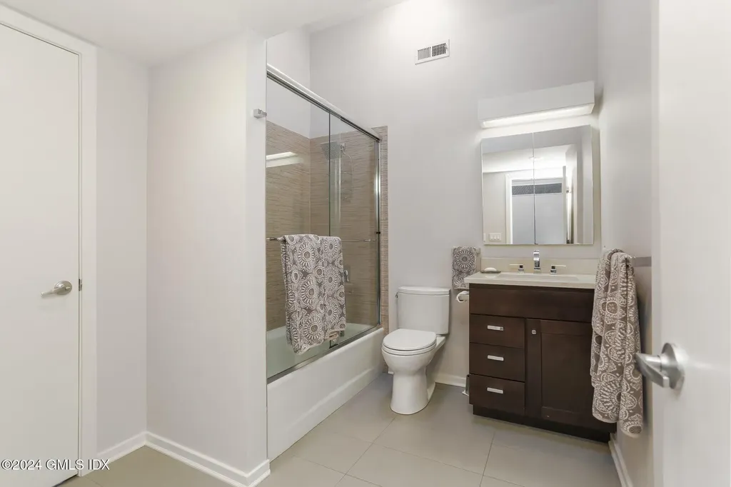 99 Londonderry Drive Greenwich CT 06830